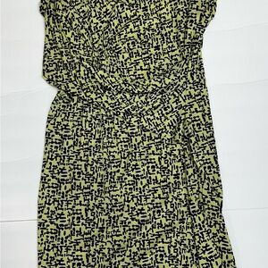 A Pea in the Pod Lime and Black Midi Dress